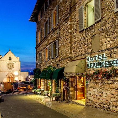 Hotel San Francesco Assisi Buitenkant foto