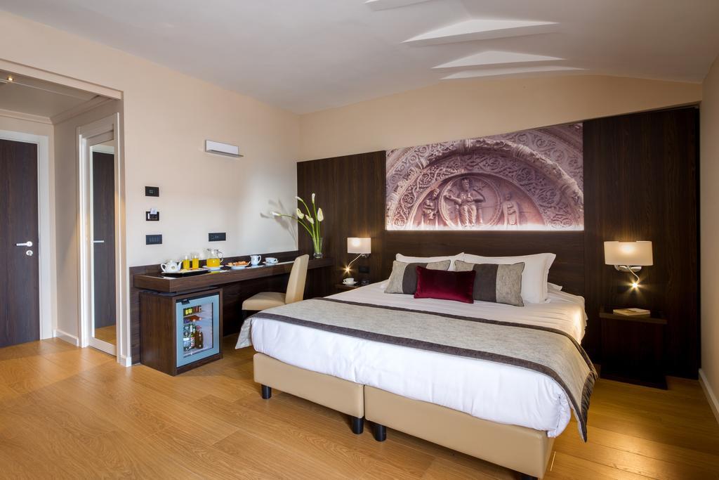 Hotel San Francesco Assisi Kamer foto
