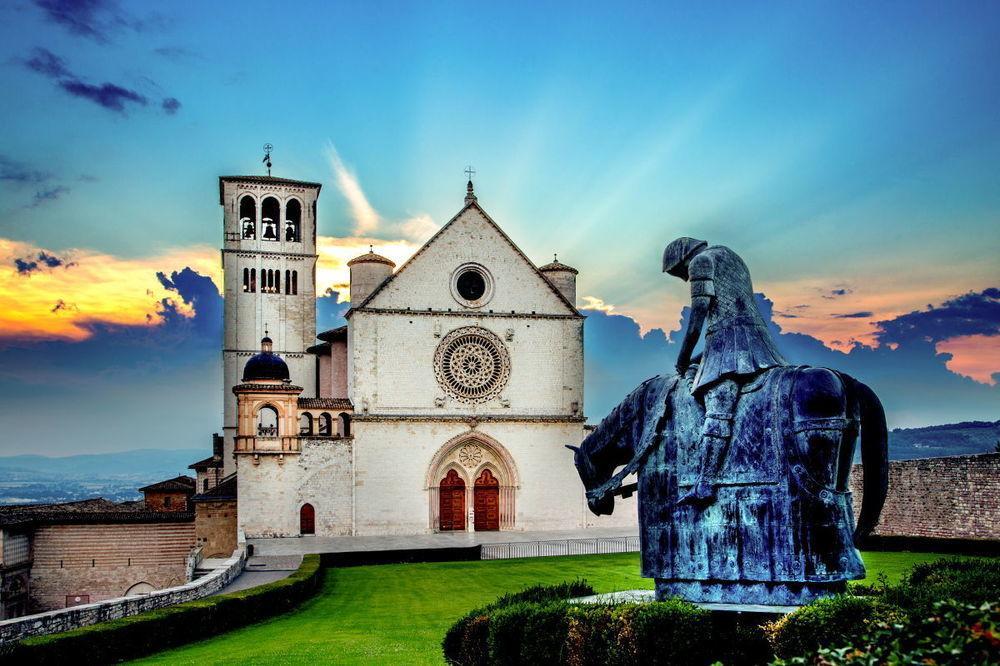 Hotel San Francesco Assisi Buitenkant foto